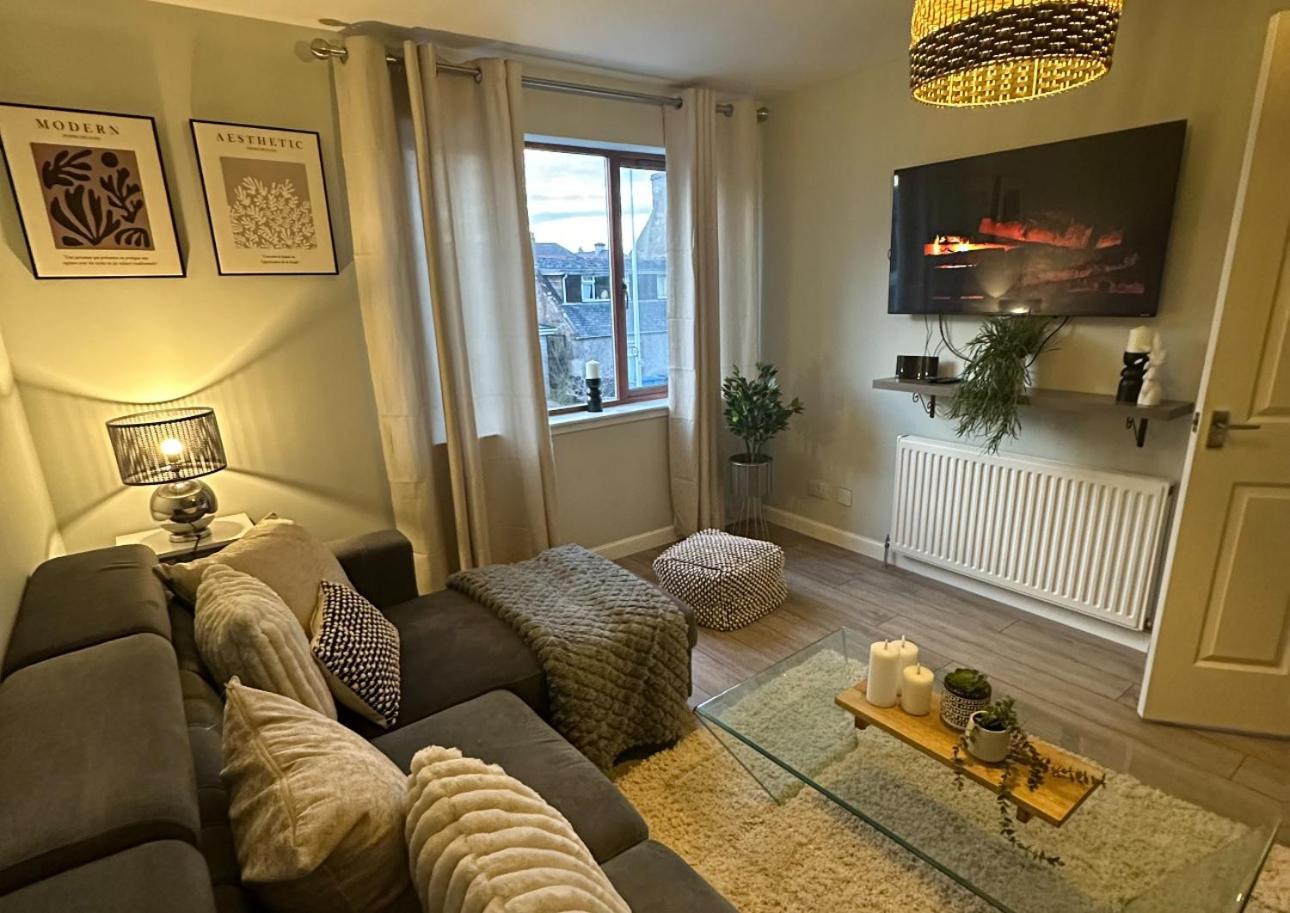 Lovely Modern 2 Bedrom Unit Close To City Center Dalneigh Eksteriør bilde